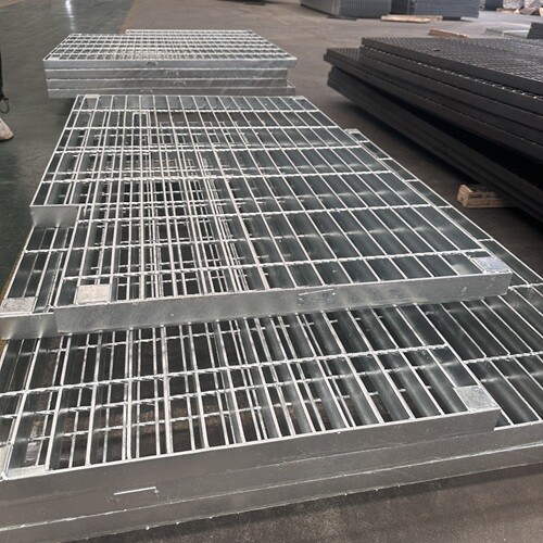 鋼格柵板承載能力測(cè)試報(bào)告出爐，數(shù)據(jù)說話！