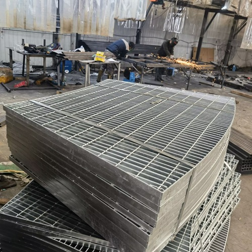 鋼格柵板市場(chǎng)格局正在發(fā)生變化，這些信號(hào)要關(guān)注