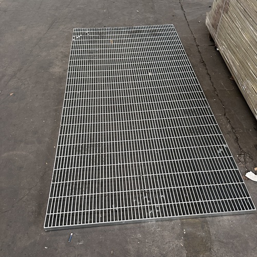 學(xué)校實(shí)訓(xùn)平臺(tái)用鋼格板真實(shí)案例參考