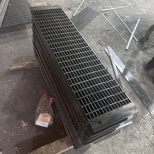 鋼格板的天花板應用場景看完直呼驚艷